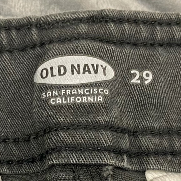 Grey khaki shorts - Picture 4 of 4